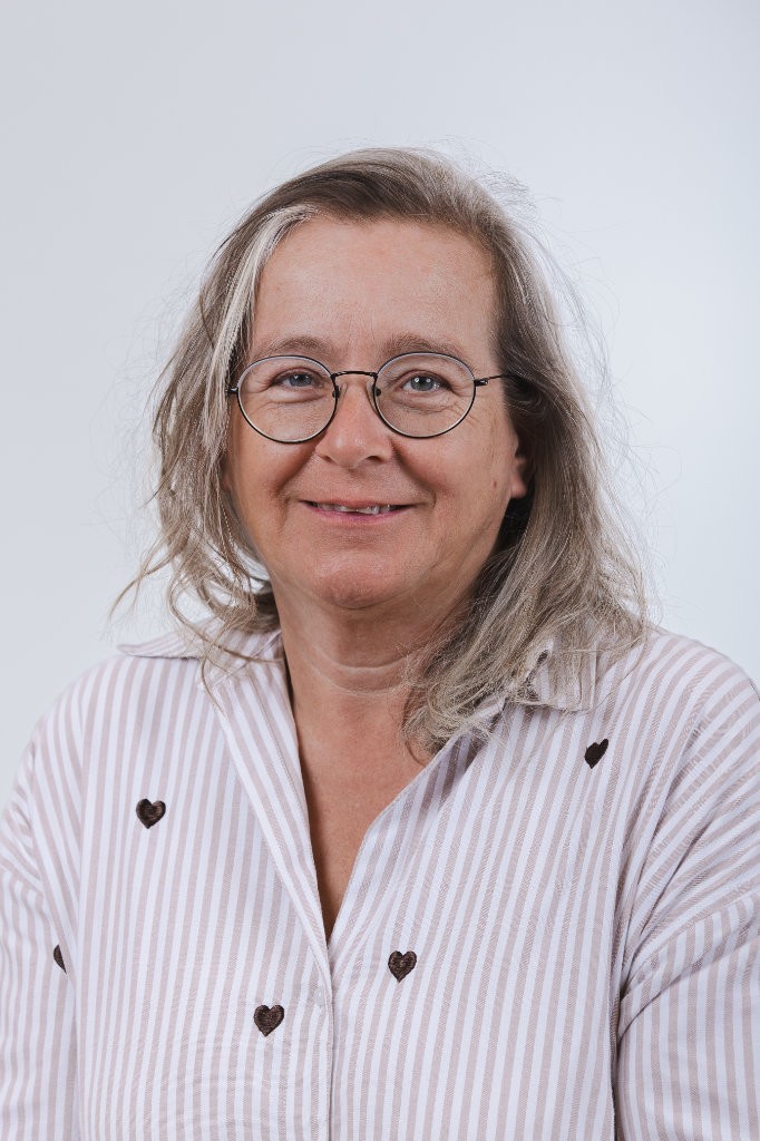 Portrait: Germaine  Prosperi