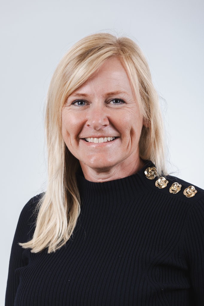 Portrait: Conny  Reding